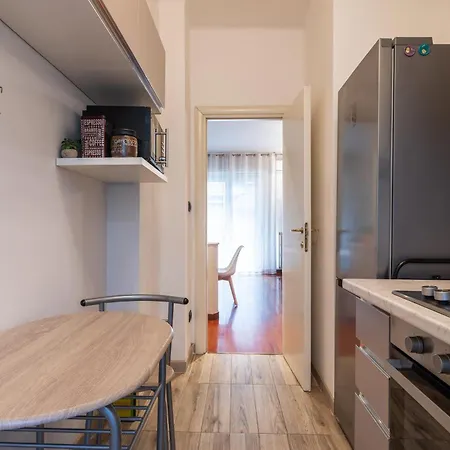 Modern 2-bed Workspace - Ac - Largo Dominioni - Casa Matildi Apartamento *